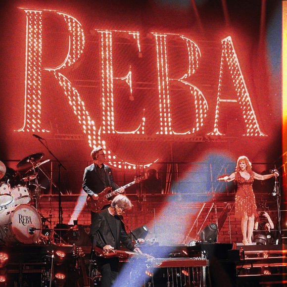 Meet your Posher, Dustin - Picture 15 of 16